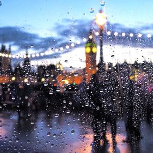 免费观看黄色小说
